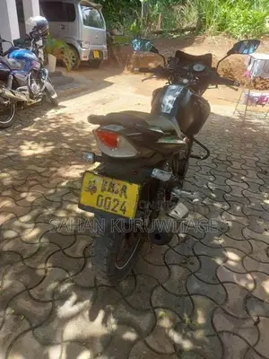 TVS Apache 2016