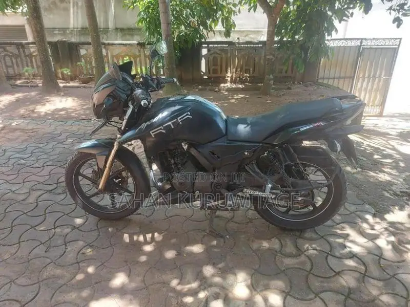TVS Apache 2016