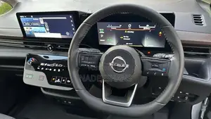 Nissan Serena HIGHWAY STAR V 2025