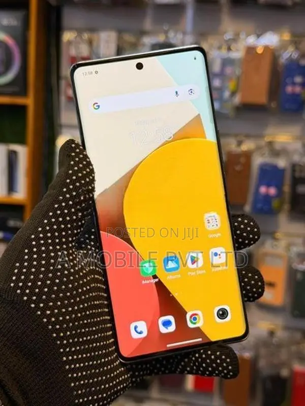 Vivo V27 Pro 5G 12/256GB (Used)