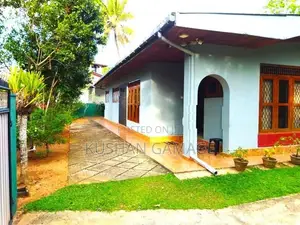 Land with House for Sale Karapitiya