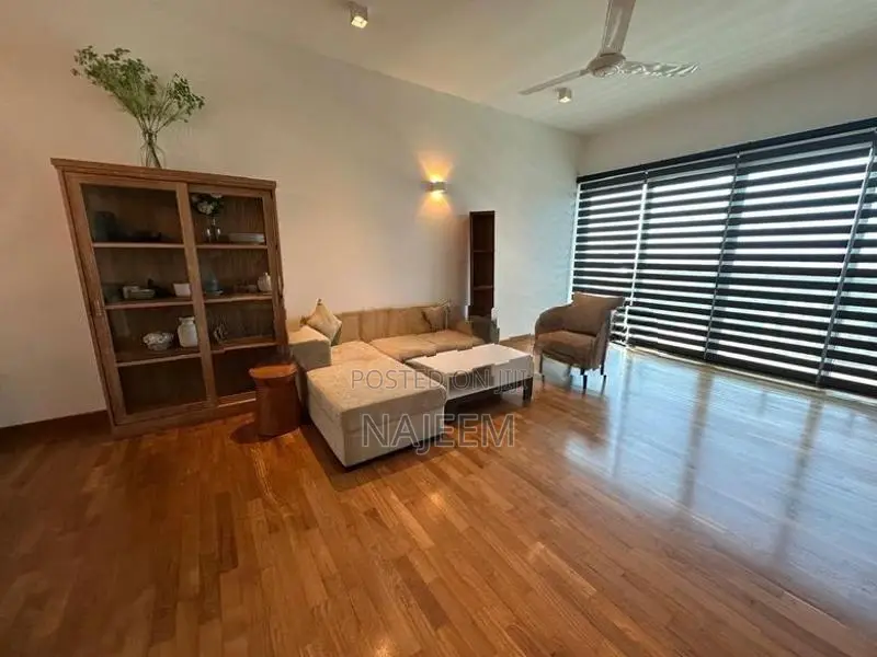 House for Sale Dehiwala Near the Marine Drive