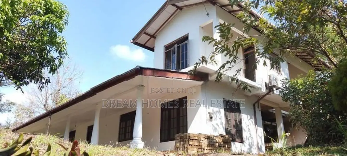 දෙමහල් නිවස සමග පර්චස් 43 ක් - Weweldeniya