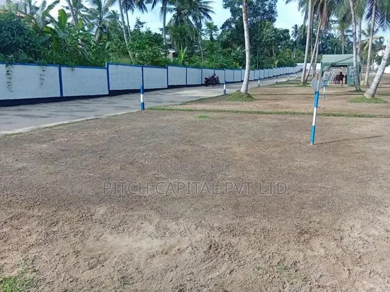 Athurugiriya නගරයෙන්ම සියළුම අනුමැතීන් සහිතව බිම්කොටස් විකිණීමට