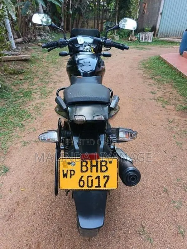 Bajaj Pulsar 150 2018