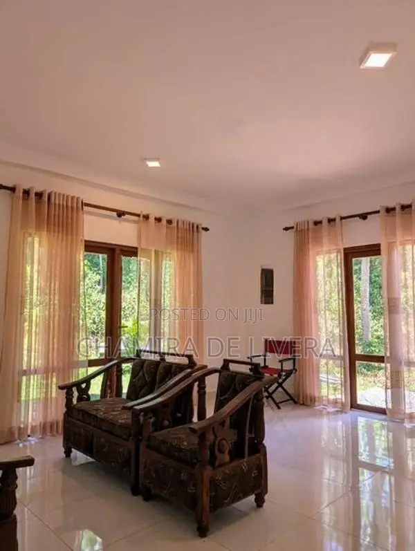 Villa for Rent in Ahungalla, Sri Lanka