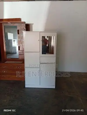 New Baby Cloth Cupboard with Mirror