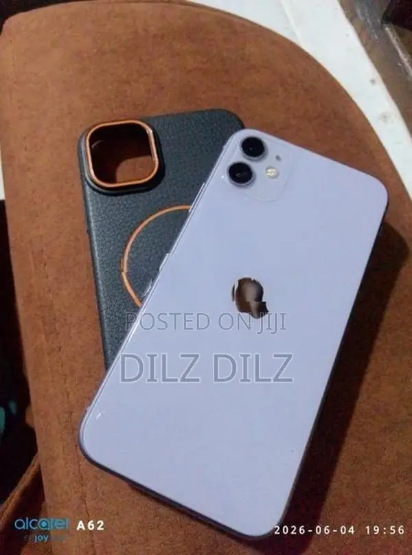 Apple iPhone 11 64GB (Used)