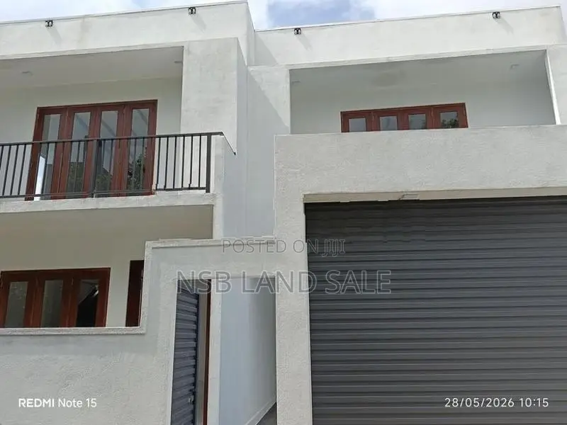 BRAD NEW SUPER LUXURY HOUSE FOR SALE TALAWATHUGODA