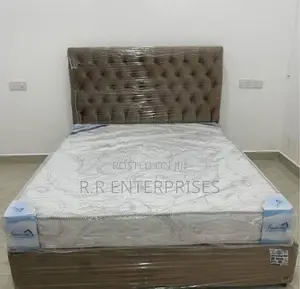 Divan Bed with Spring Mattresses 6*5 Ft