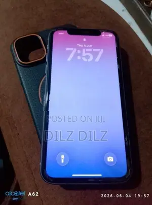 Apple iPhone 11 64GB (Used)