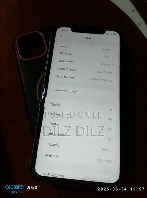 Apple iPhone 11 64GB (Used)