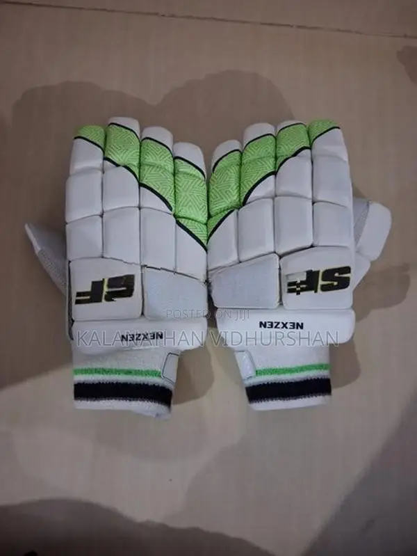 SF Cricket Gloves