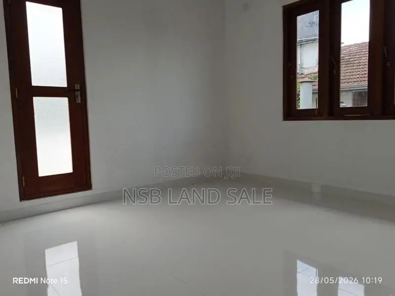 BRAD NEW SUPER LUXURY HOUSE FOR SALE TALAWATHUGODA