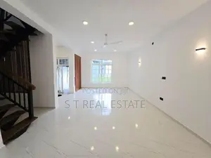 Newly Build Luxury Three Storey House for Sale in Kesbewa