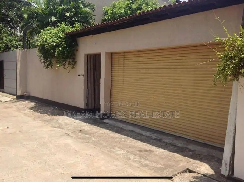 Spacious Family House for Rent – Battaramulla