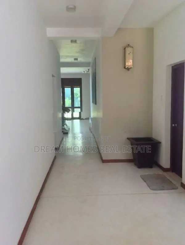 Spacious Family House for Rent – Battaramulla