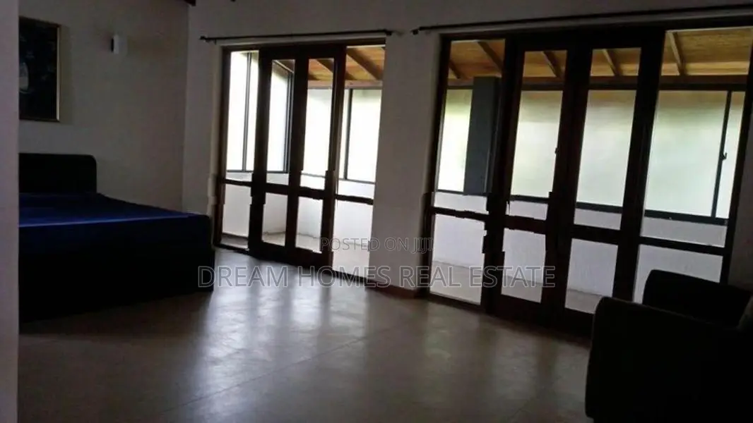 Spacious Family House for Rent – Battaramulla