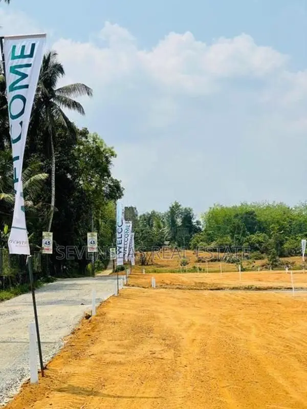 Residential Land for Sale in Padukka