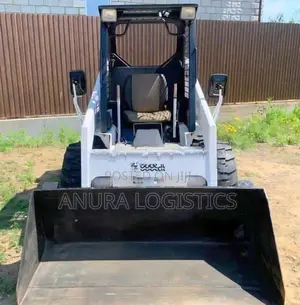 BobCat 743 Loader
