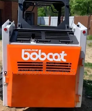 BobCat 743 Loader