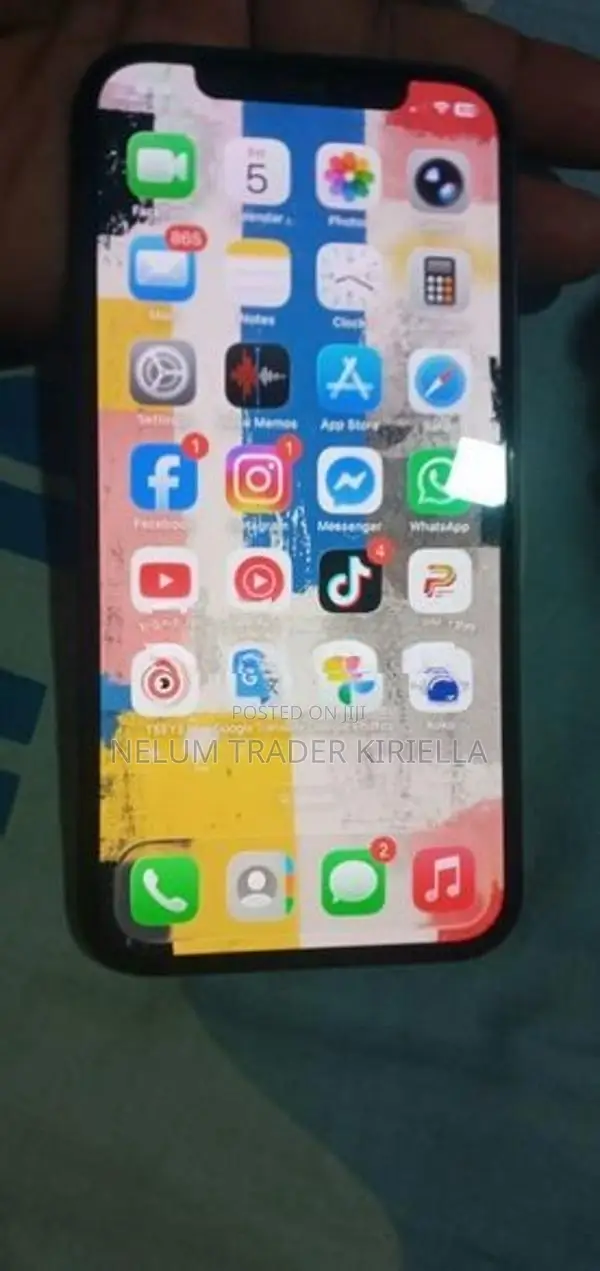 Apple iPhone 12 (Used)