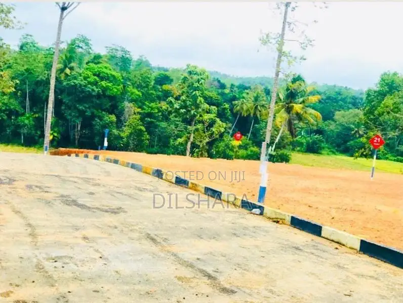 Land for Sale in Kekanadura