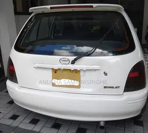 Toyota Starlet 1999