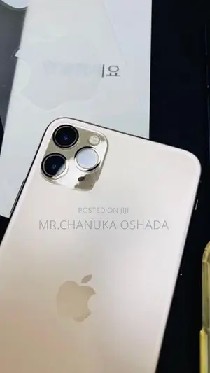 Apple iPhone 11 Pro Max (Used)