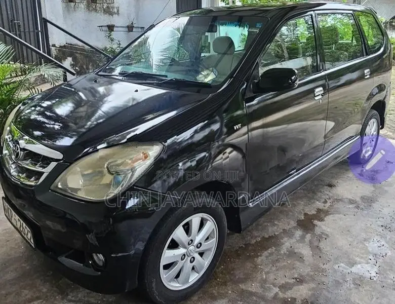 Toyota Avanza 2011
