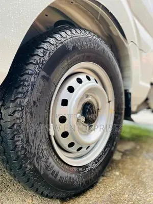 Suzuki Carry 4 WD 2025