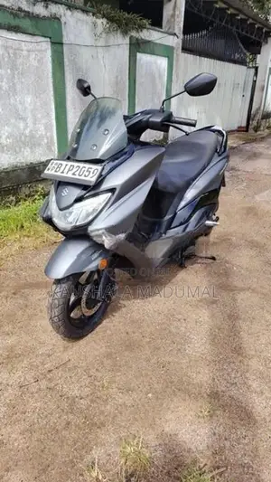 Suzuki Burgman 125 2020