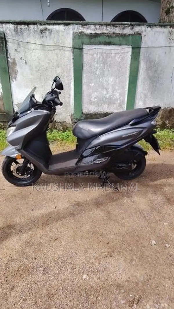 Suzuki Burgman 125 2020
