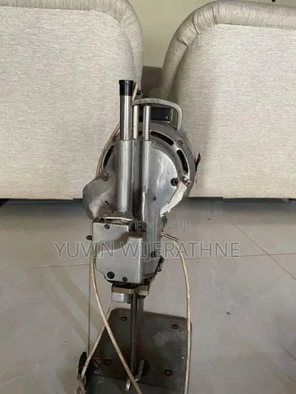 Fabric Cutting Machine