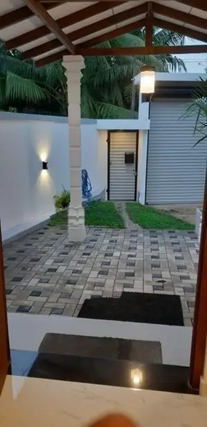 House for Sale in Athurugiriya – Prime Location