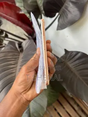 Apple iPhone 8 Gold (Used)