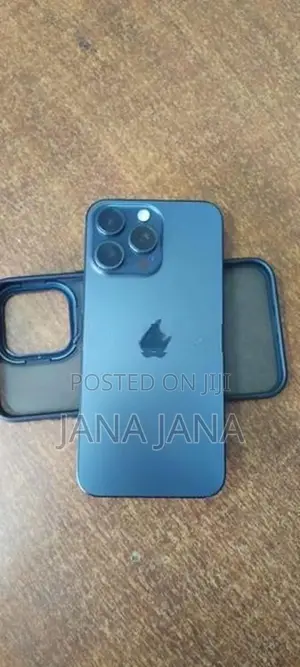 Apple iPhone 15 Pro Max (Used)