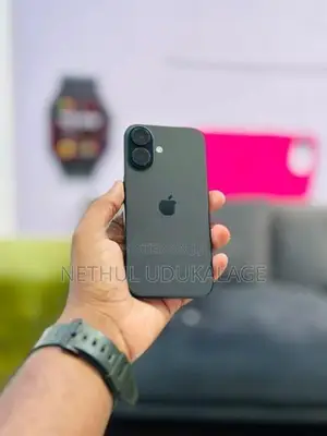 Apple iPhone 16 128GB (Used)
