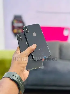 Apple iPhone XS 256GB (Grey) (Used)