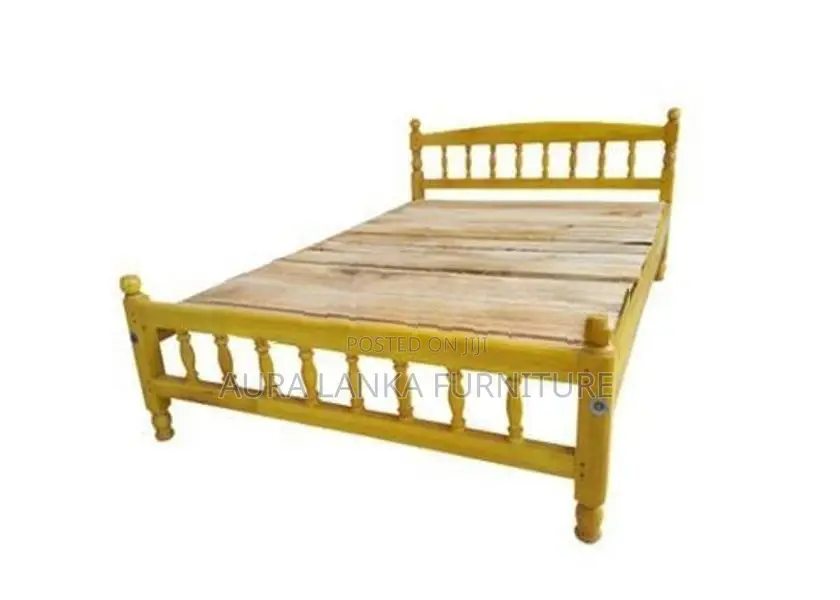 Attoniya bed 6 by 3