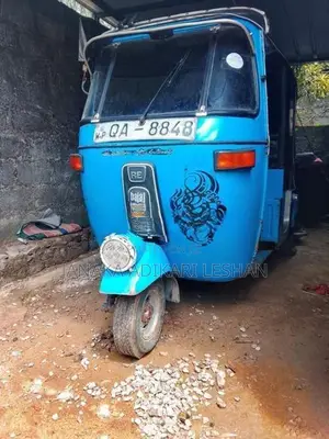 Bajaj RE 2stock 2005
