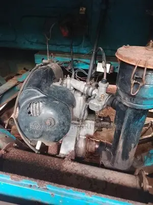 Bajaj RE 2stock 2005