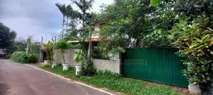 Two-Storey Family House for Sale in Athurugiriya – Bakmeegaha Road