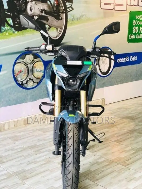 Bajaj Pulsar N160 Premium 2026