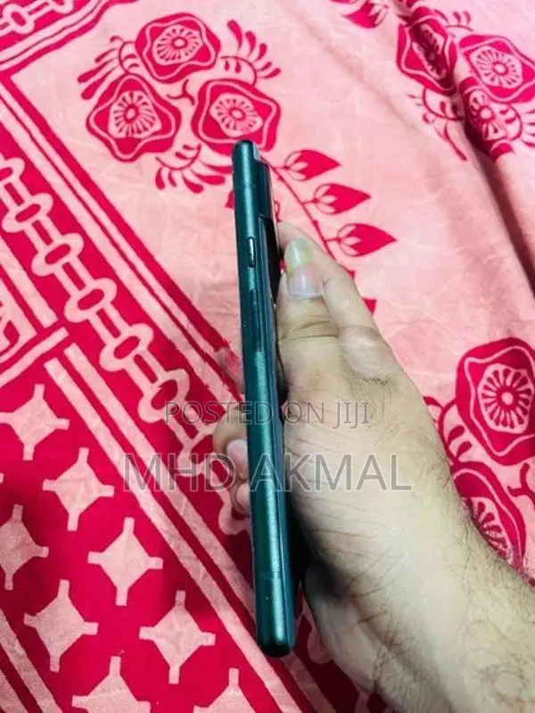 Google Pixel 6 128GB (Used)