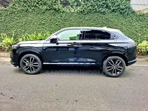 Honda Vezel Z PLAY NO MOONROOF 2026