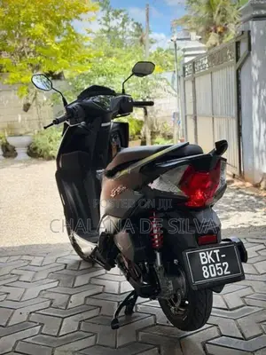 Honda Dio DLX 110 EFI 2026