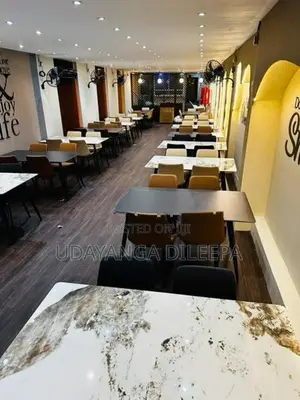 Restaurant Dining Table with Cushion Chairs