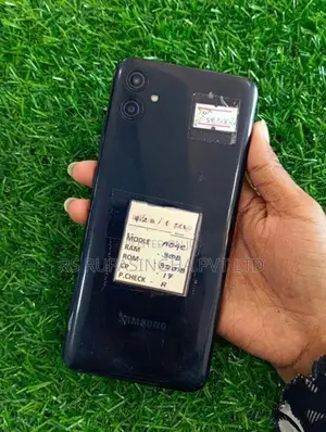 Samsung Galaxy A04e 3GB, 32GB (Used)