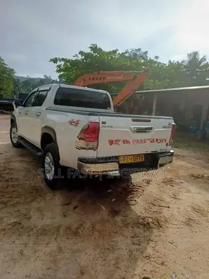 Toyota Hilux Revolution 2017